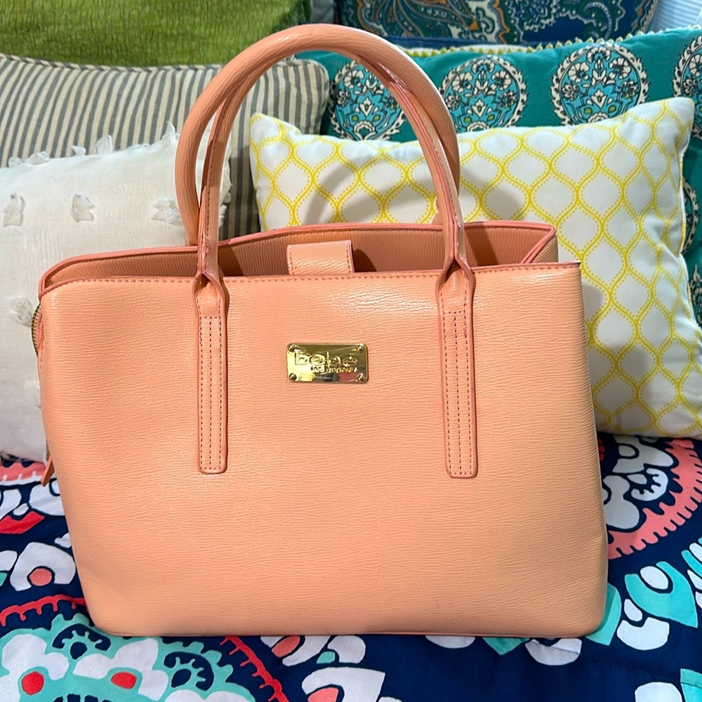 New w/o Tags bebe brand, Handbag